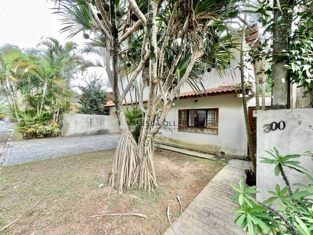 Casa para Venda em Carapicuíba - 5